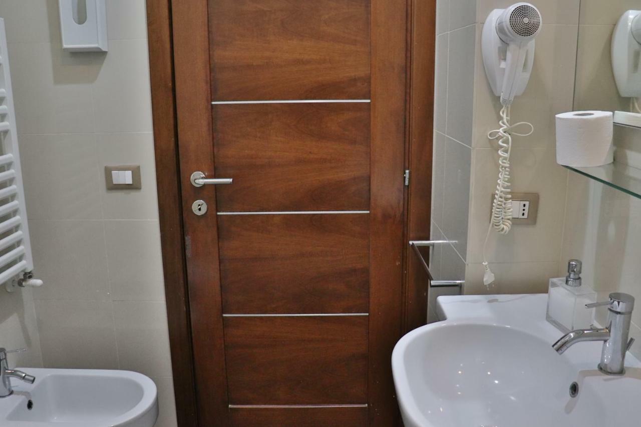 B&B Gaudium Colosseo Roma Exterior foto